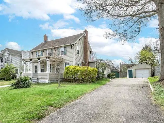 75 Grove Street, Glenwood Landing, NY 11547 - #2