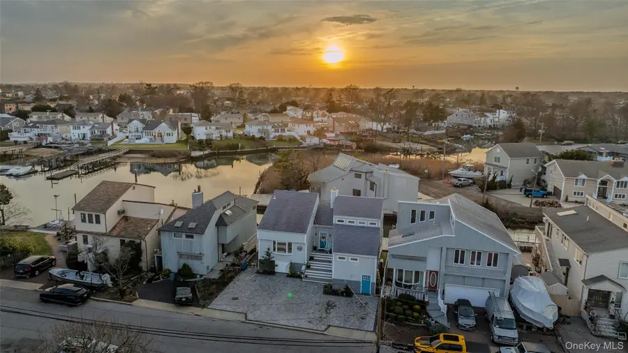 226 Lee Place, Bellmore, NY 11710 - #3