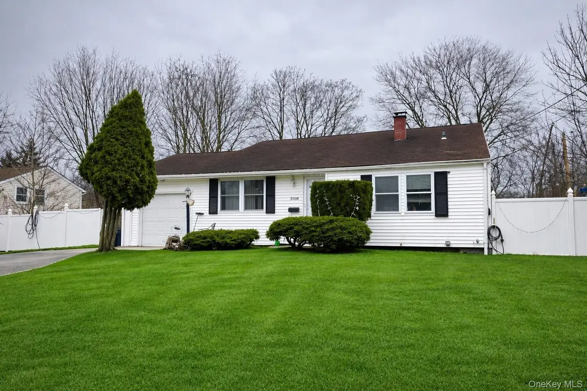 3108 Devon Avenue, Medford, NY 11763 - #1