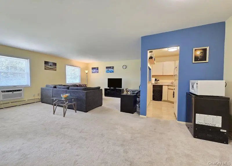 460 Old Town Road #26M, Port Jefferson Station, NY 11776 - #2