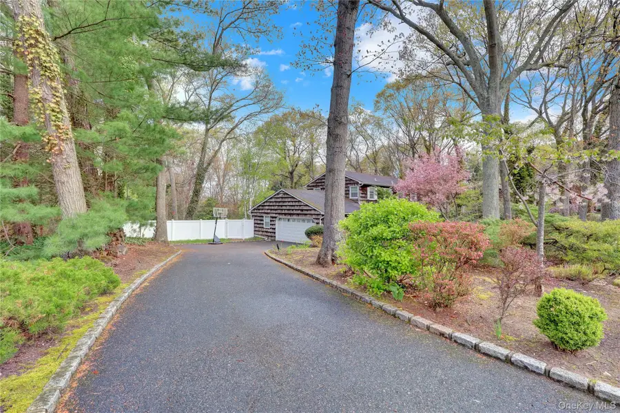 34 Hemingway Drive, Dix Hills, NY 11746 - #2