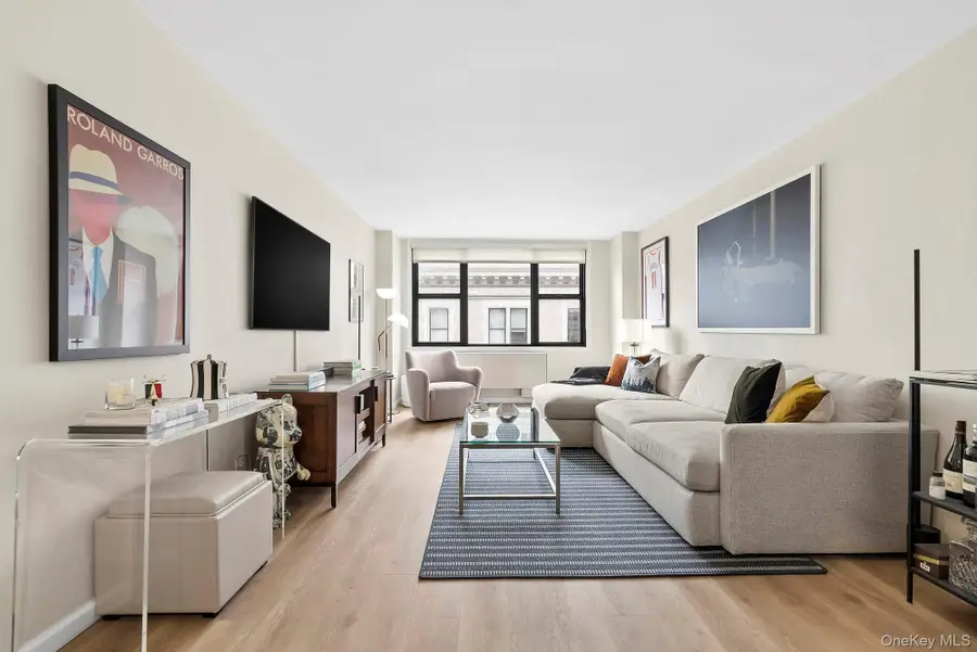 130 E 18th Street #10V, Manhattan, NY 10003 - #2