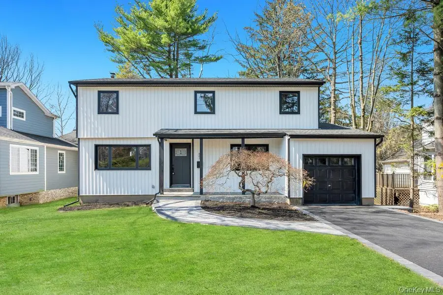 441 Roslyn Road, East Williston, NY 11596 - #3