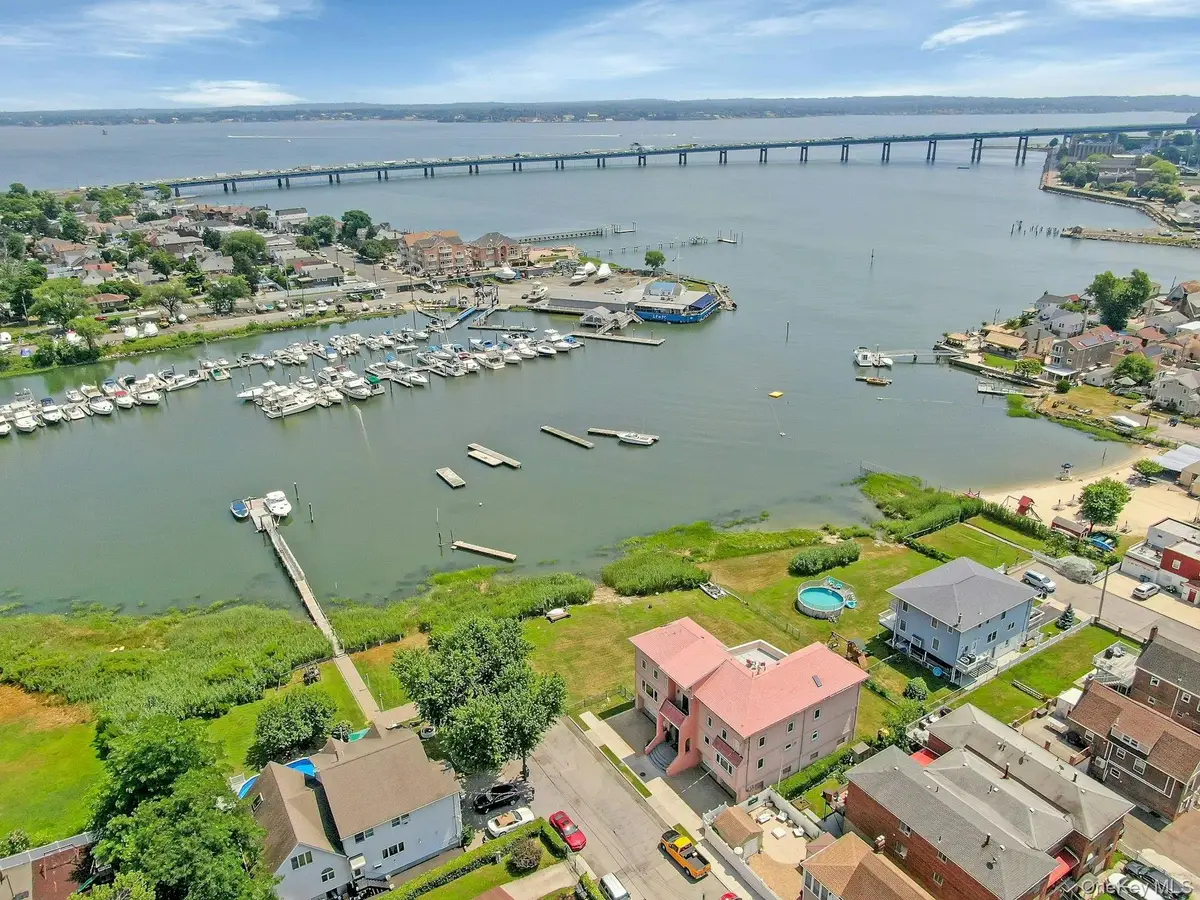 3086 Giegerich Place, Bronx, NY 10465 - #1