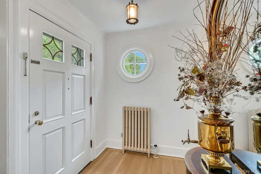 83 Parkway W, Mount Vernon, NY 10552 - #2