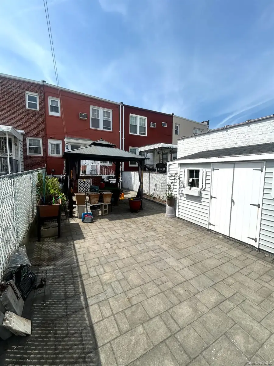 65-41 77th Place, Middle Village, NY 11379 - #3