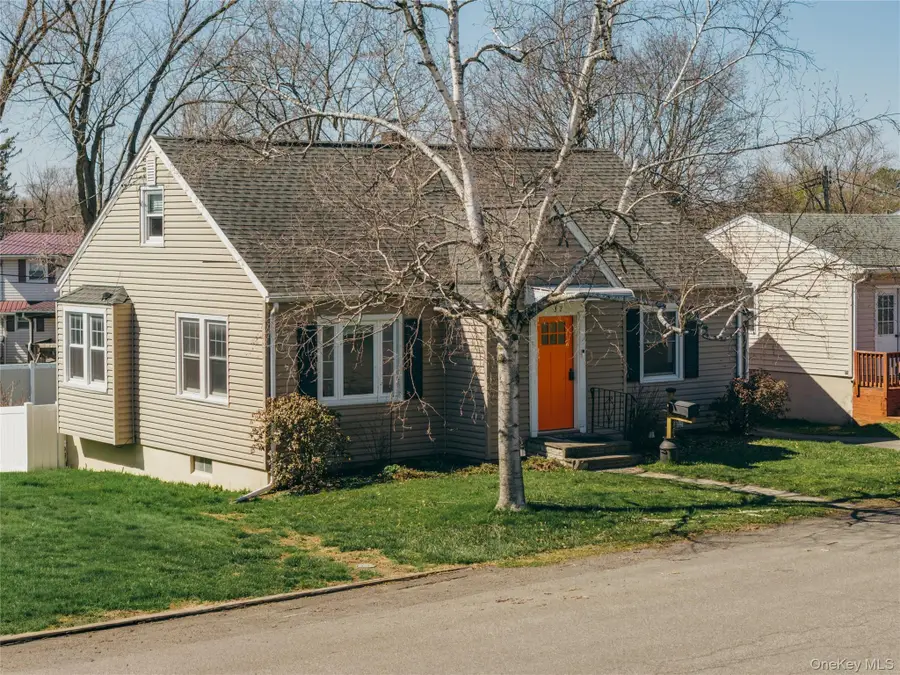 32 Ten Broeck Avenue, Hudson, NY 12534 - #2