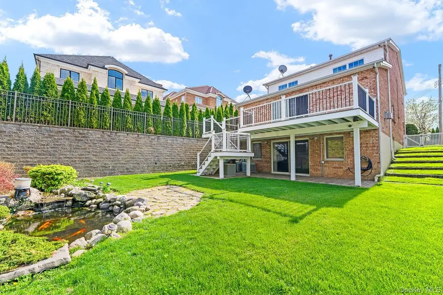 335 Cresthaven Lane, Whitestone, NY 11357 - #3