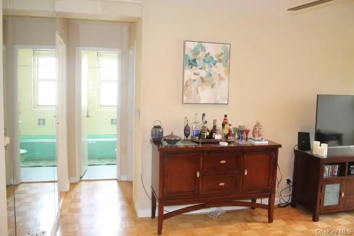 12 Old Mamaroneck Road #7K, White Plains, NY 10601 - #3