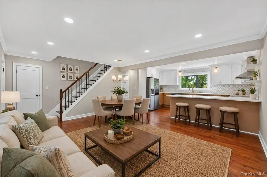 33 Tuscarora Drive, Centerport, NY 11721 - #3