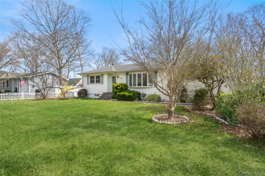 199 Concord Road, Shirley, NY 11967 - #2