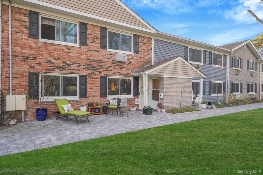 40 W 4th St #103, Patchogue, NY 11772 - #2