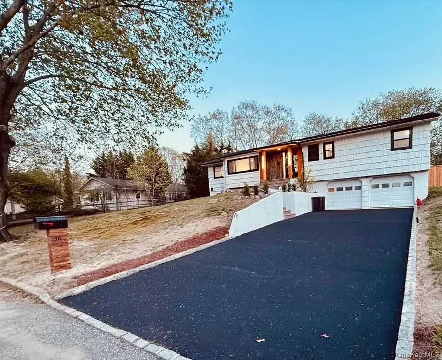 36 Storyland Lane, East Setauket, NY 11733 - #2