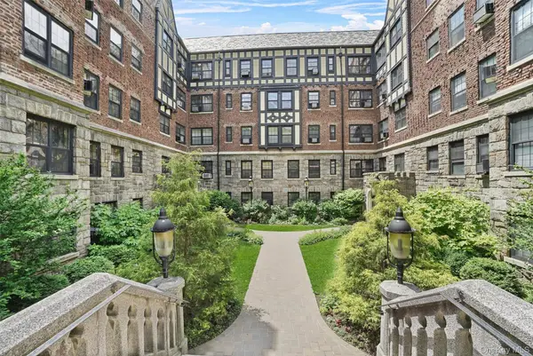 295 N Broadway #27, Yonkers, NY 10701