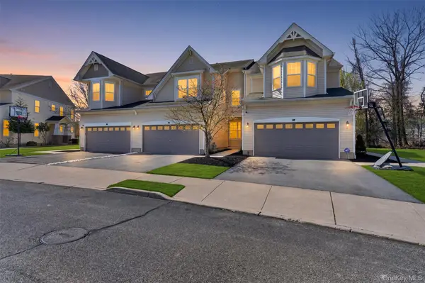 9 Cornwall Lane, Middletown, NY 10940