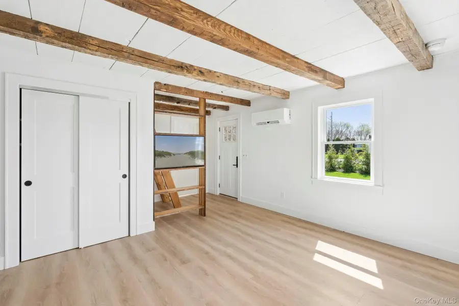 5075 Main Road, Laurel, NY 11948 - #3