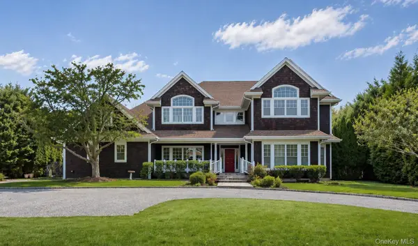 30 Post Fields Lane, Quogue, NY 11959