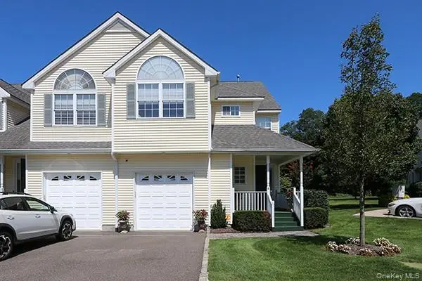 4 Spring Court, Huntington, NY 11743 - #2