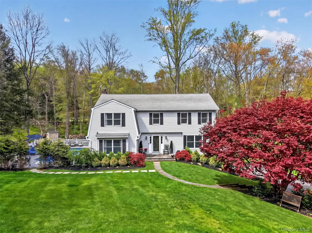 4 Hachaliah Brown Drive, Somers, NY 10589 - #1