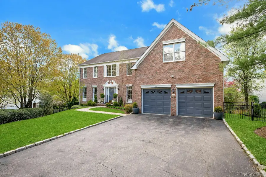 34 Eagle Court, White Plains, NY 10605 - #2