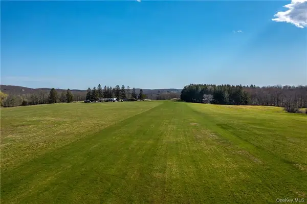 Old Quaker Hill Road, Pawling, NY 12564