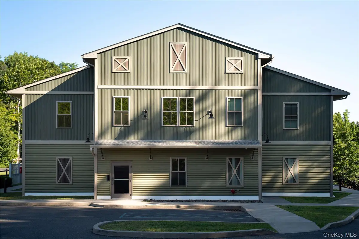 128 Vineyard Avenue #209, Highland, NY 12528 - #1