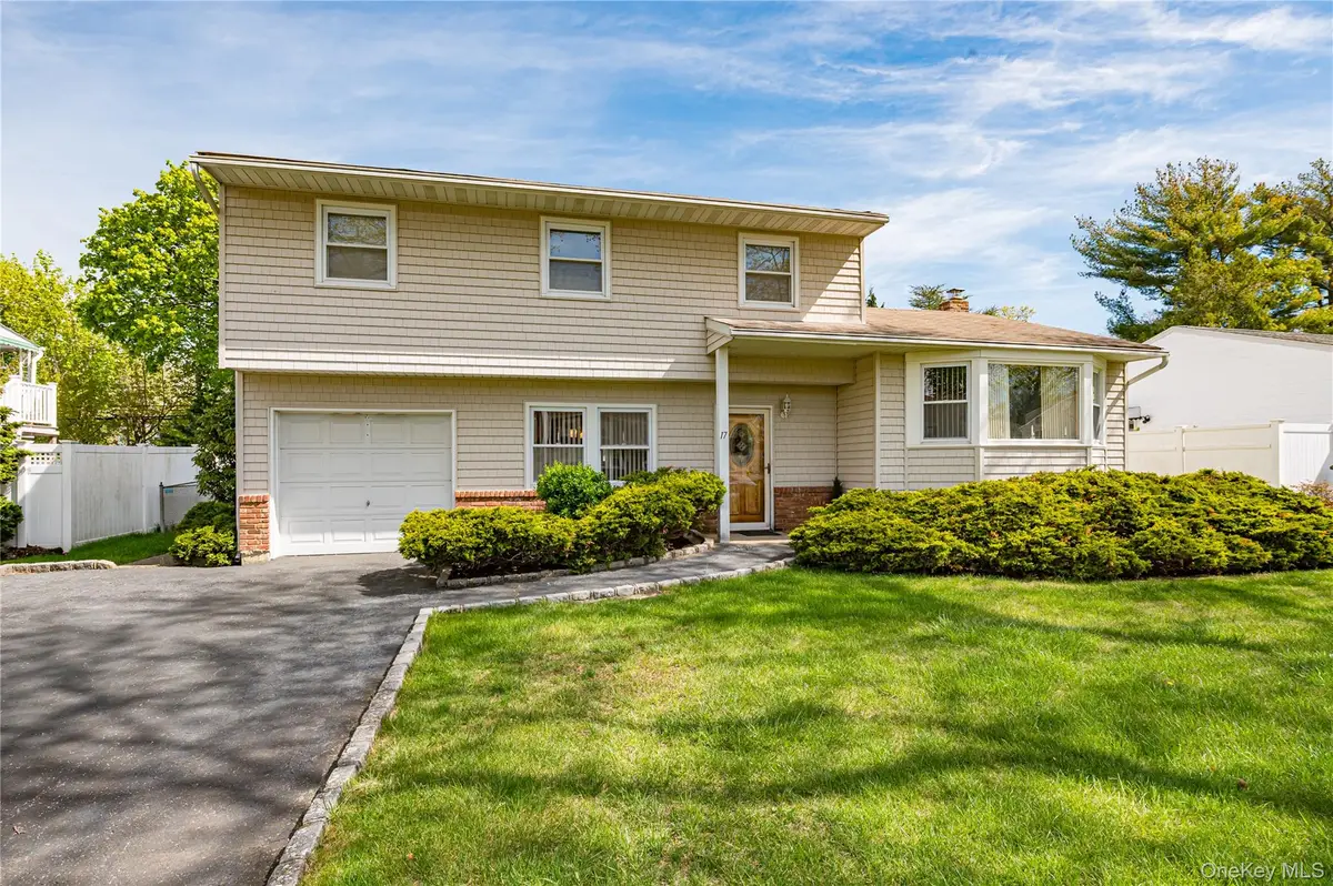 17 Wentworth Drive, Dix Hills, NY 11746 - #1