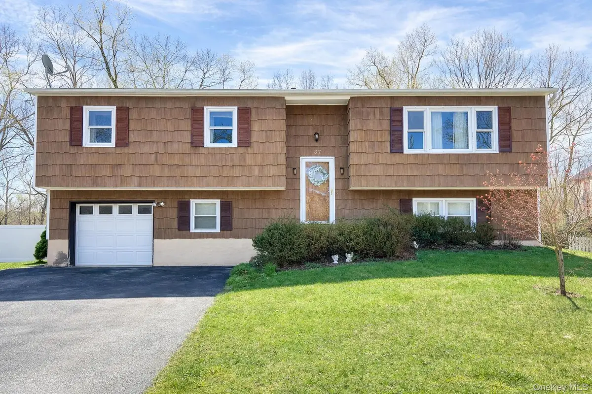 37 Half Hollow, Monroe, NY 10950 - #1
