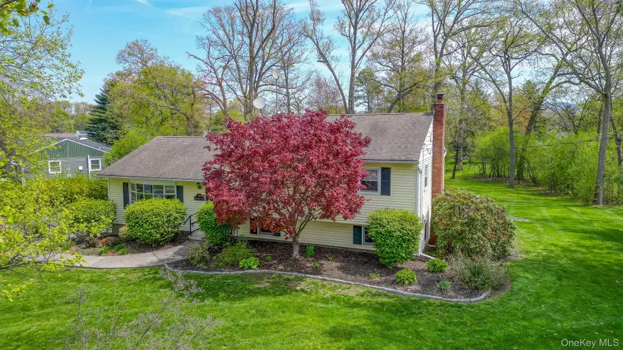 3 Regimental Place, New Windsor, NY 12553 - #3