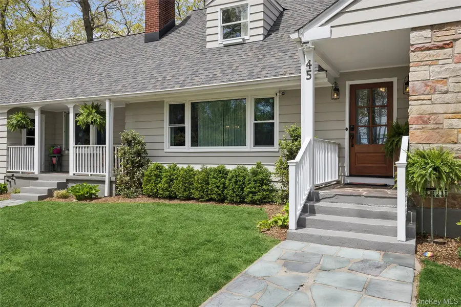 45 Woodland Drive, Smithtown, NY 11787 - #3
