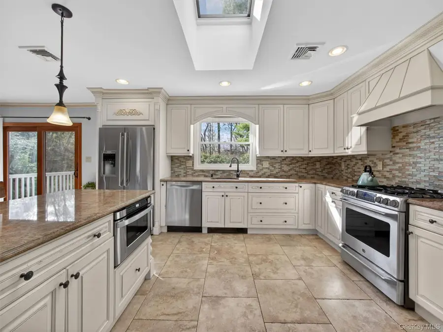 18 Termakay Drive, New City, NY 10956 - #3