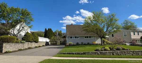 102 Mountaindale Road, Yonkers, NY 10710