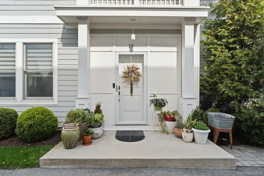 19 Island Point #19, Bronx, NY 10464 - #3