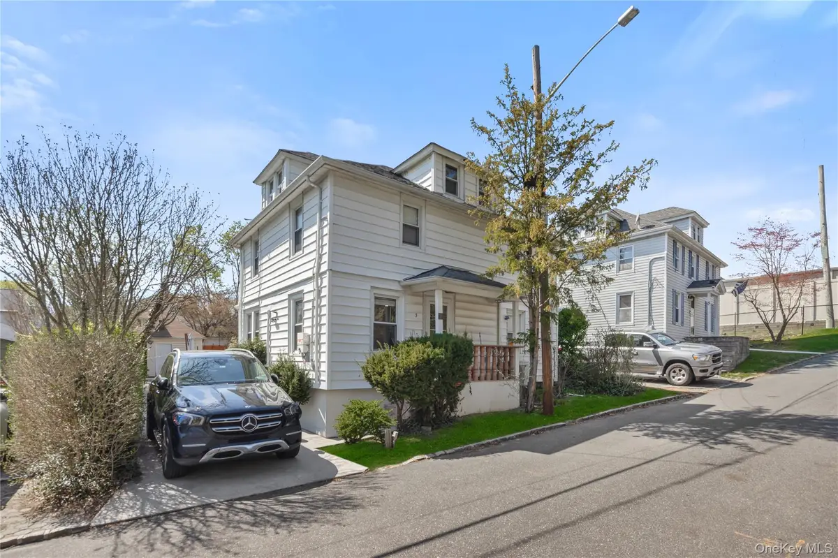 3 3rd Street, Greenvale, NY 11548 - #1