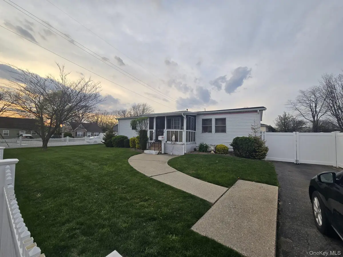 2 Ritter Avenue, Amityville, NY 11701 - #1