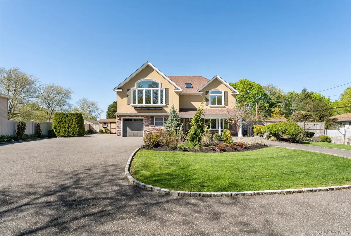 53 Burr Road, East Northport, NY 11731 - #1