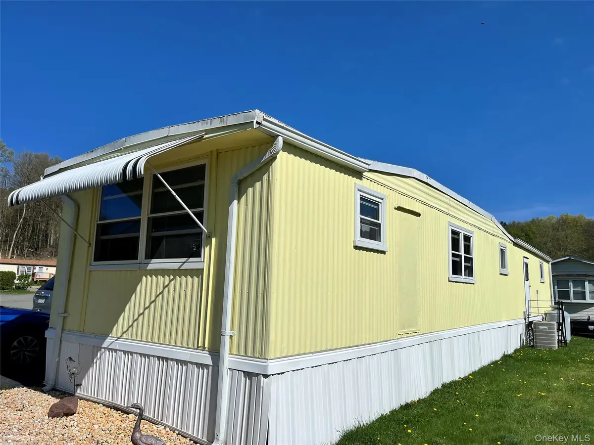 406 4th Avenue, Middletown, NY 10941 - #1