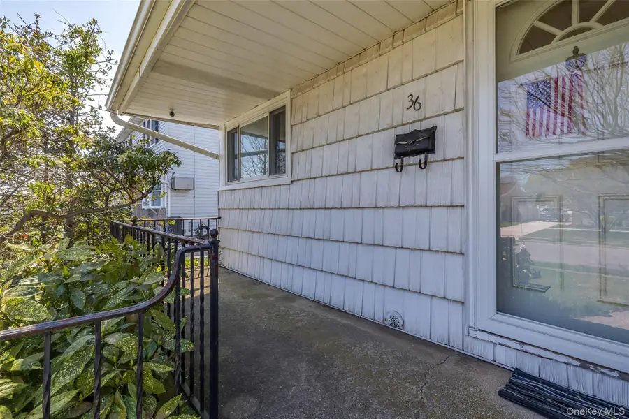 36 Seitz Drive, Bethpage, NY 11714 - #3