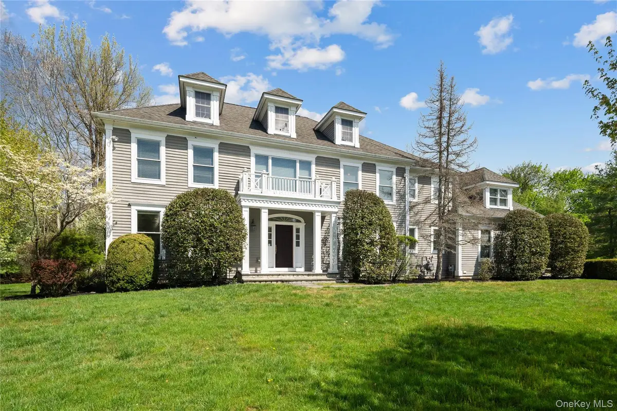 11 Hollow Tree Road, Briarcliff Manor, NY 10510 - #1