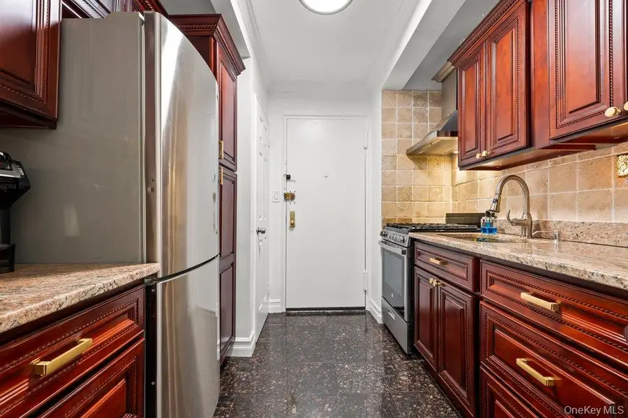 84-50 169th Street #611, Jamaica, NY 11432 - #3