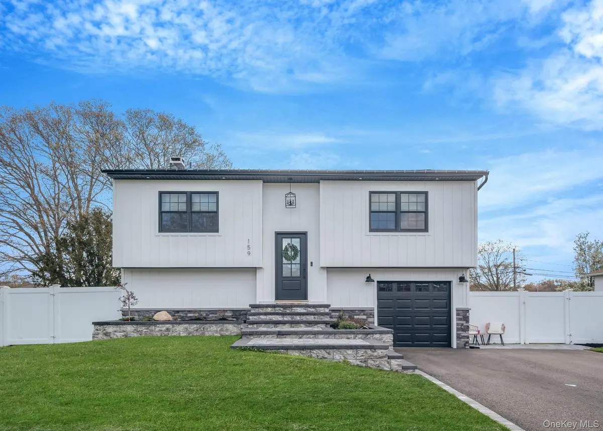 159 Nimbus Road, Holbrook, NY 11741 - #1