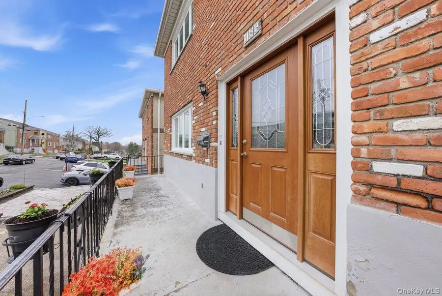 185 Bennett Avenue, Yonkers, NY 10701 - #3