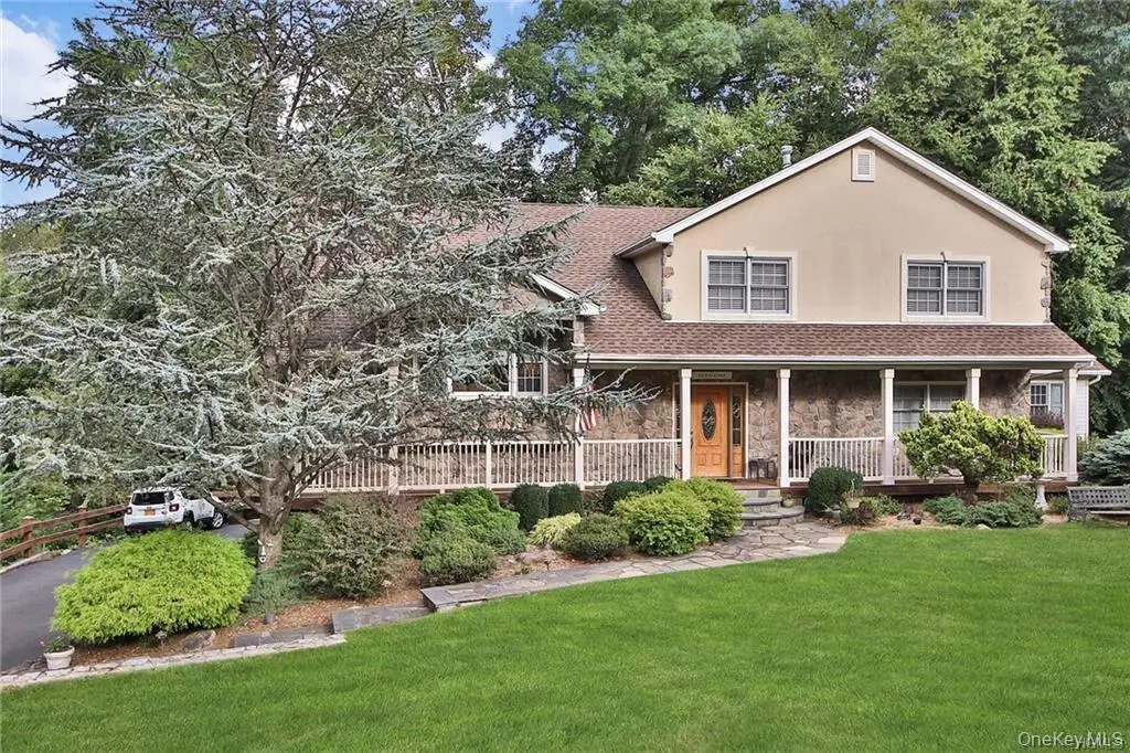 1 Alexa Court, Pearl River, NY 10965 - #1