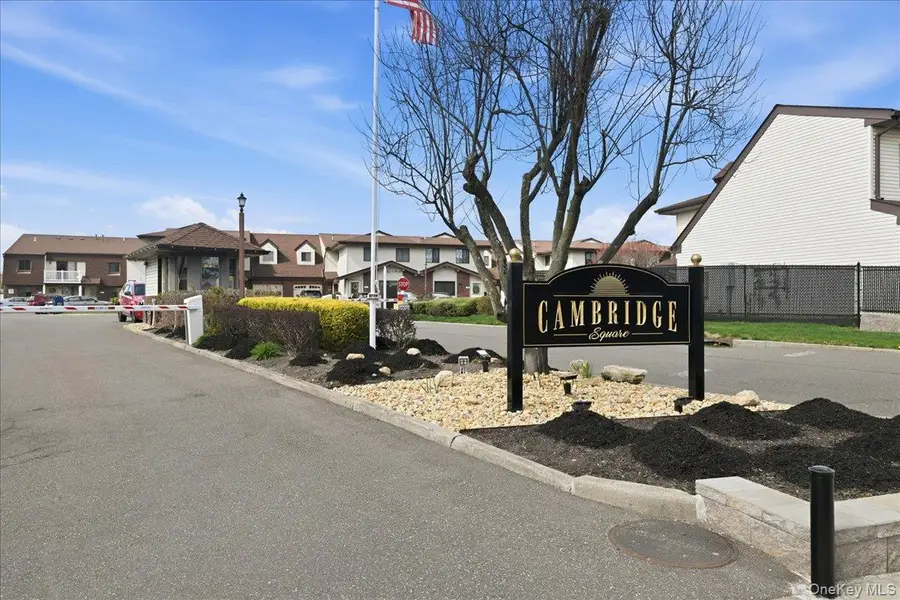 115 Clubhouse Drive, Copiague, NY 11726 - #3