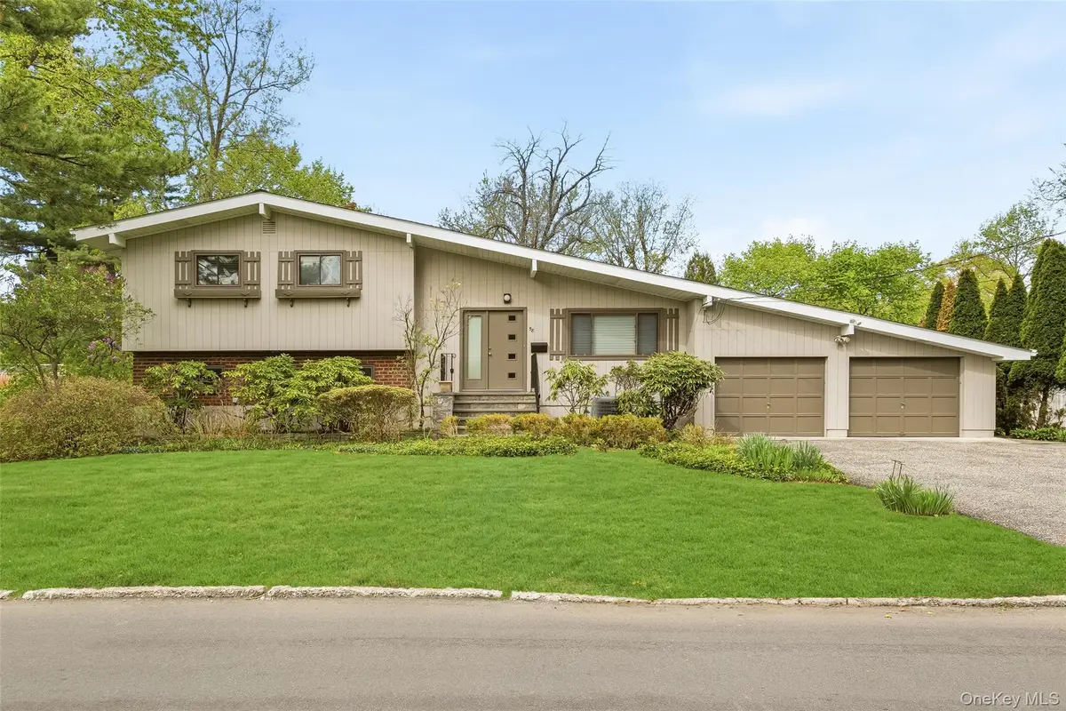 58 Spencer Court, Hartsdale, NY 10530 - #1