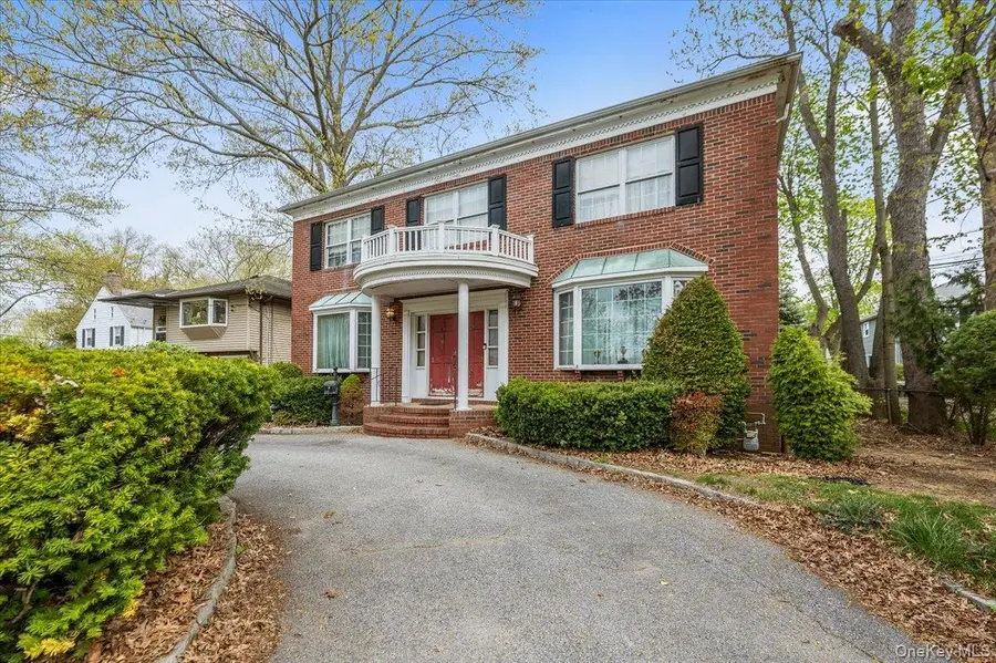 497 Tulip Avenue, Floral Park, NY 11001 - #2