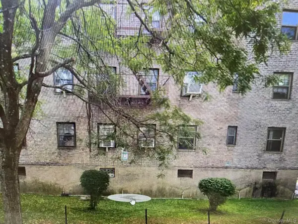 144-15 78th Road #3A, Flushing, NY 11367