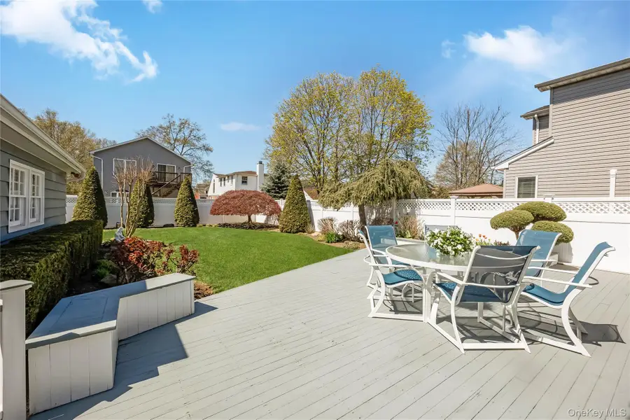 2000 Bergen Street, North Bellmore, NY 11710 - #3