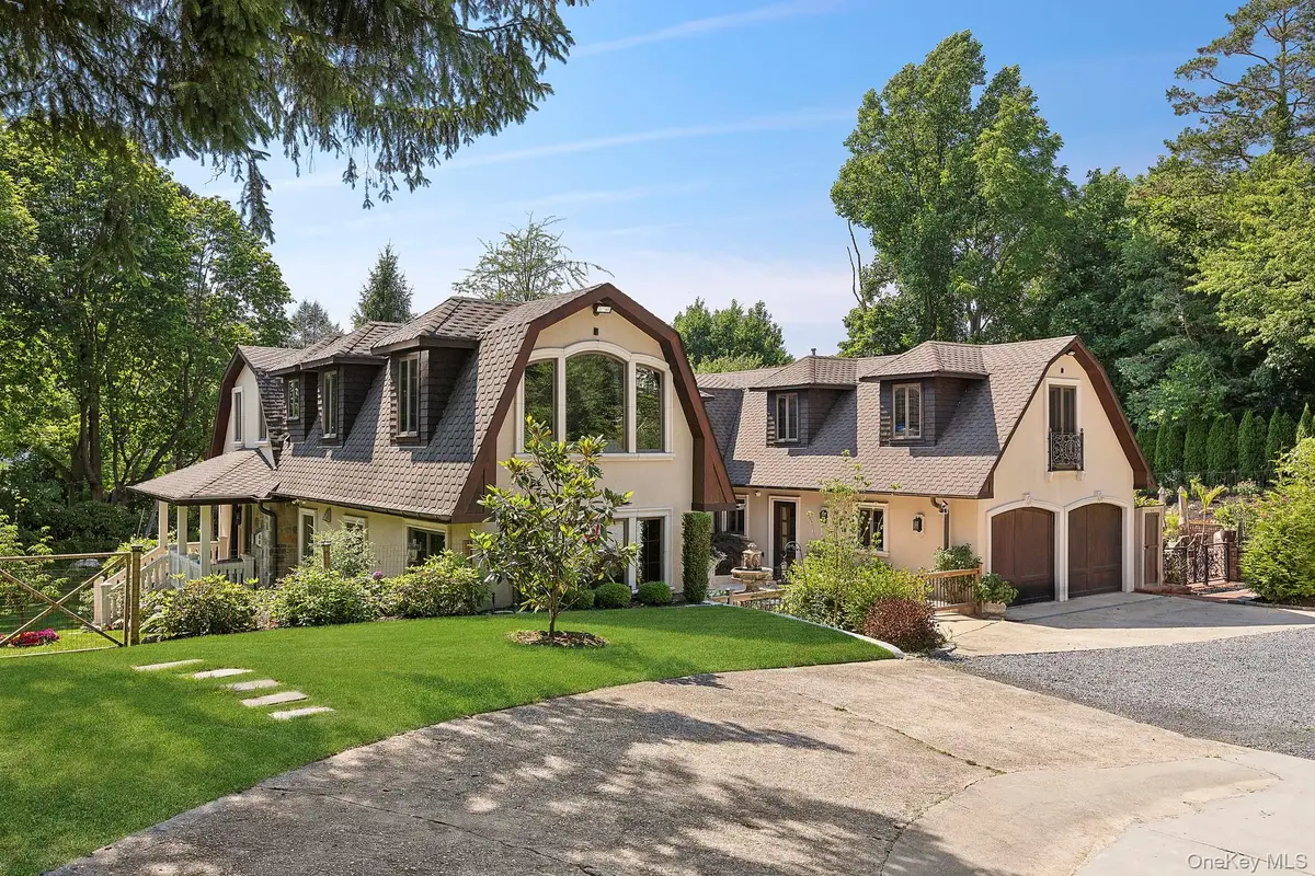 91 Crescent Beach Road, Glen Cove, NY 11542 - #1