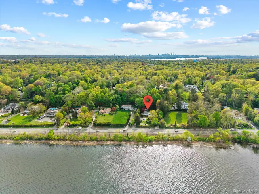 355A E Shore Road, Great Neck, NY 11023 - #2